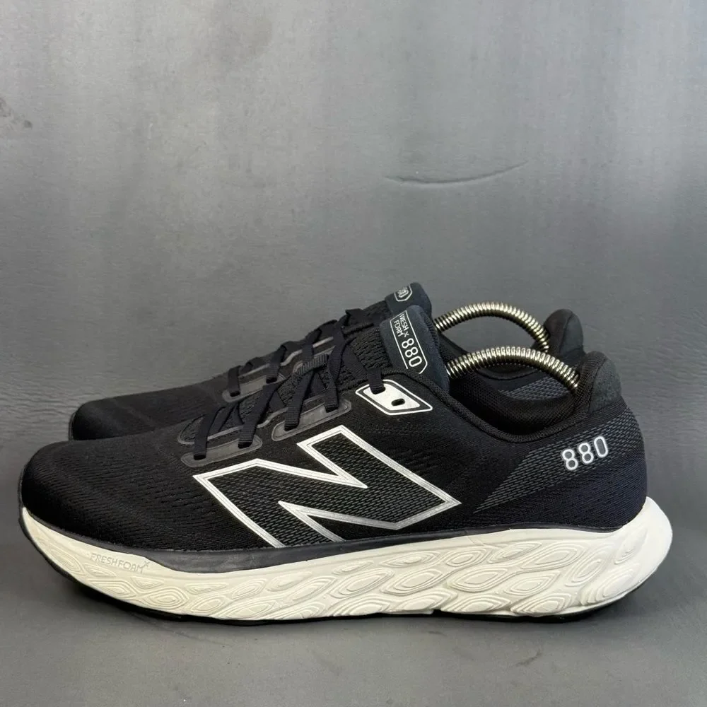 New Balance Fresh Foam 880v14 Men's athletic sneaker Running Shoes size 11